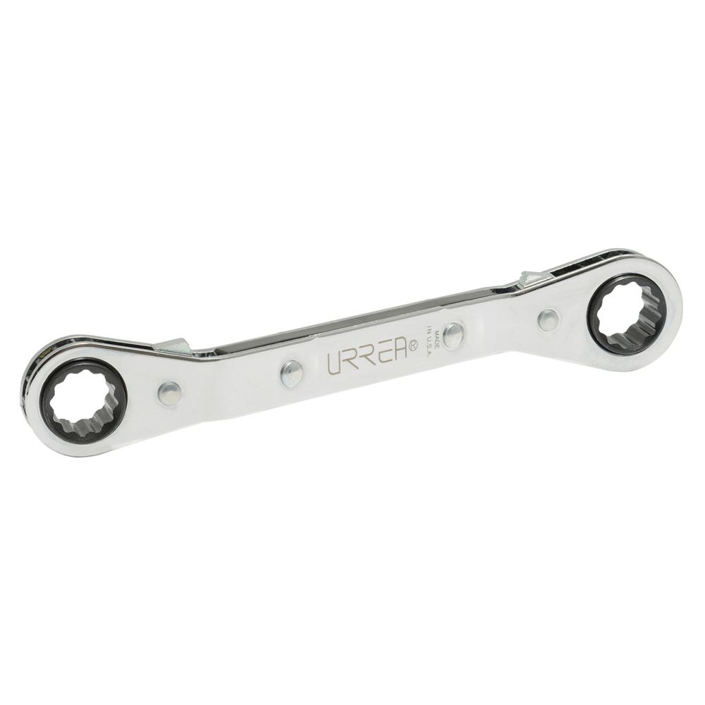 Llave de estrías pulido espejo acodada de matraca en pulgadas, 12 puntas, 3/8" x 7/16" Urrea 1182
