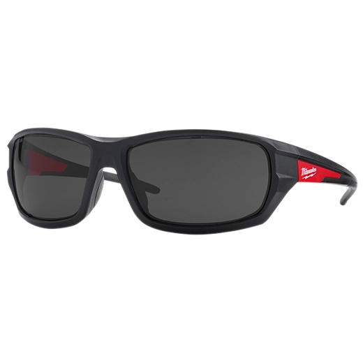 Lentes de seguridad de medio desempeño oscuros Milwaukee 48-73-2025
