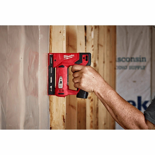 Engrapadora de corona M12™ de 3/8" (sin accesorios) Milwaukee 2447-20 - imagen 3