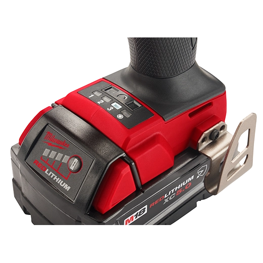 Kit de llave de impacto compacta M18 FUEL™ de 1/2" con retención de pasador Milwaukee 2855P-22R - imagen 4