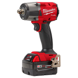 Kit de llave de impacto de torque medio M18 FUEL™ de 1/2" con retención de pasador Milwaukee 2962P-22R - imagen 2